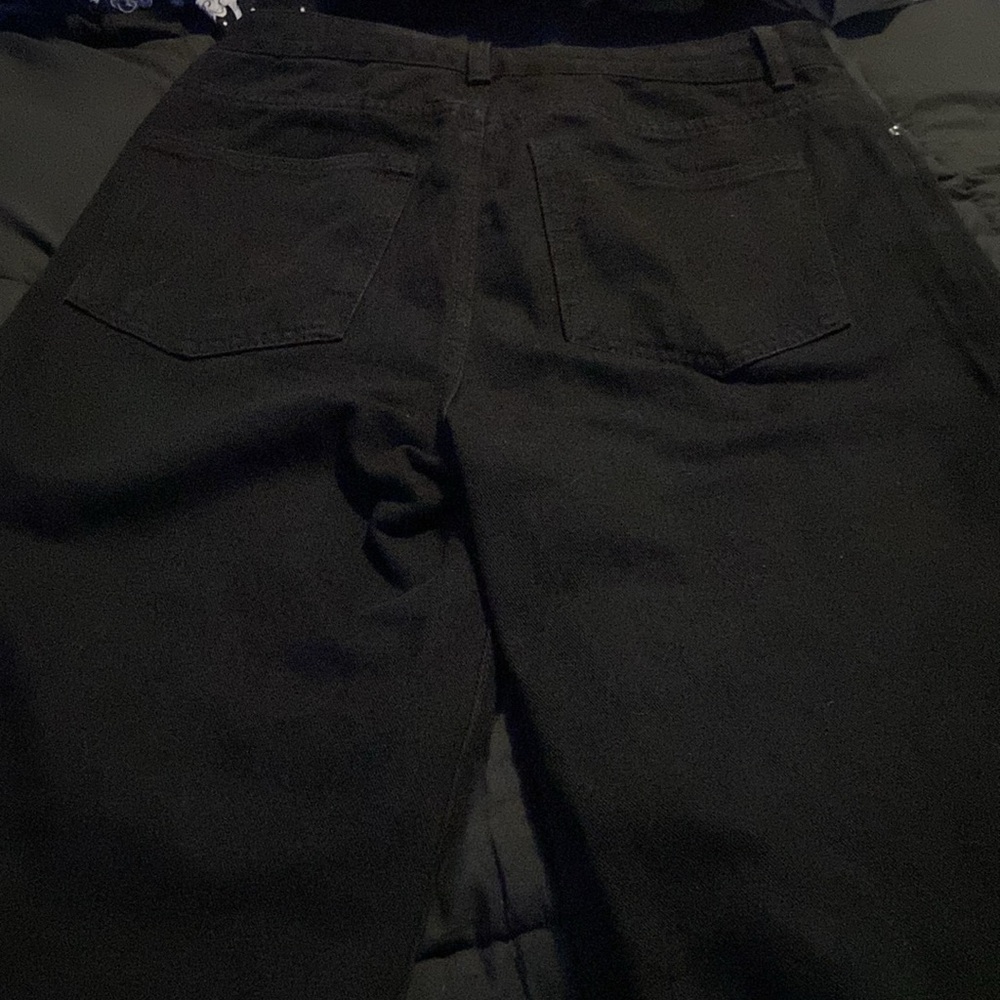 Jeans - Picture 2 of 4